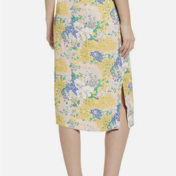 J-Crew silk floral skirt. - Picture 4 of 4